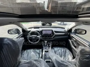 Toyota Highlander Platinum 2022 Black
