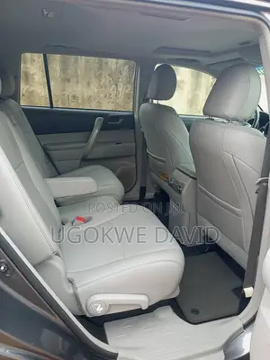 Toyota Highlander 2012 Gray