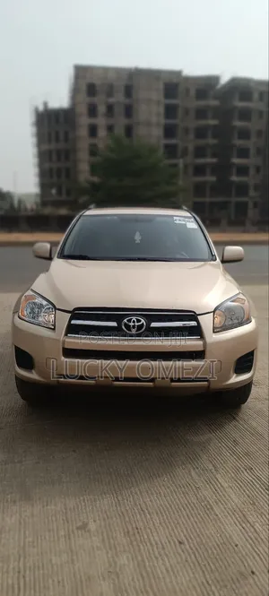 Toyota RAV4 2.0 4x4 VX 2009 Gold