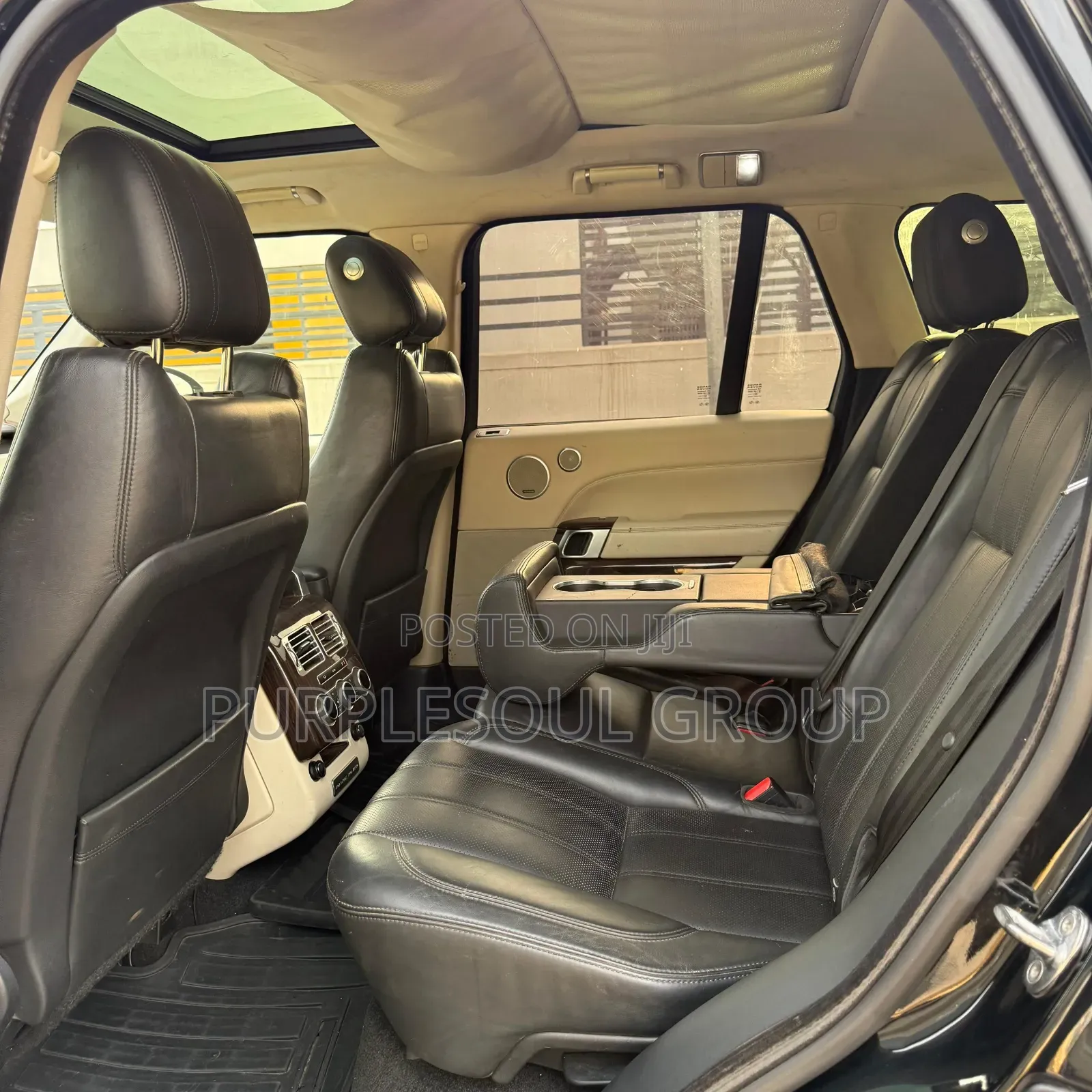 Land Rover Range Rover Vogue 2014 Black