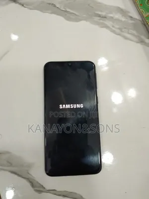 Samsung Galaxy A40 64 GB Black