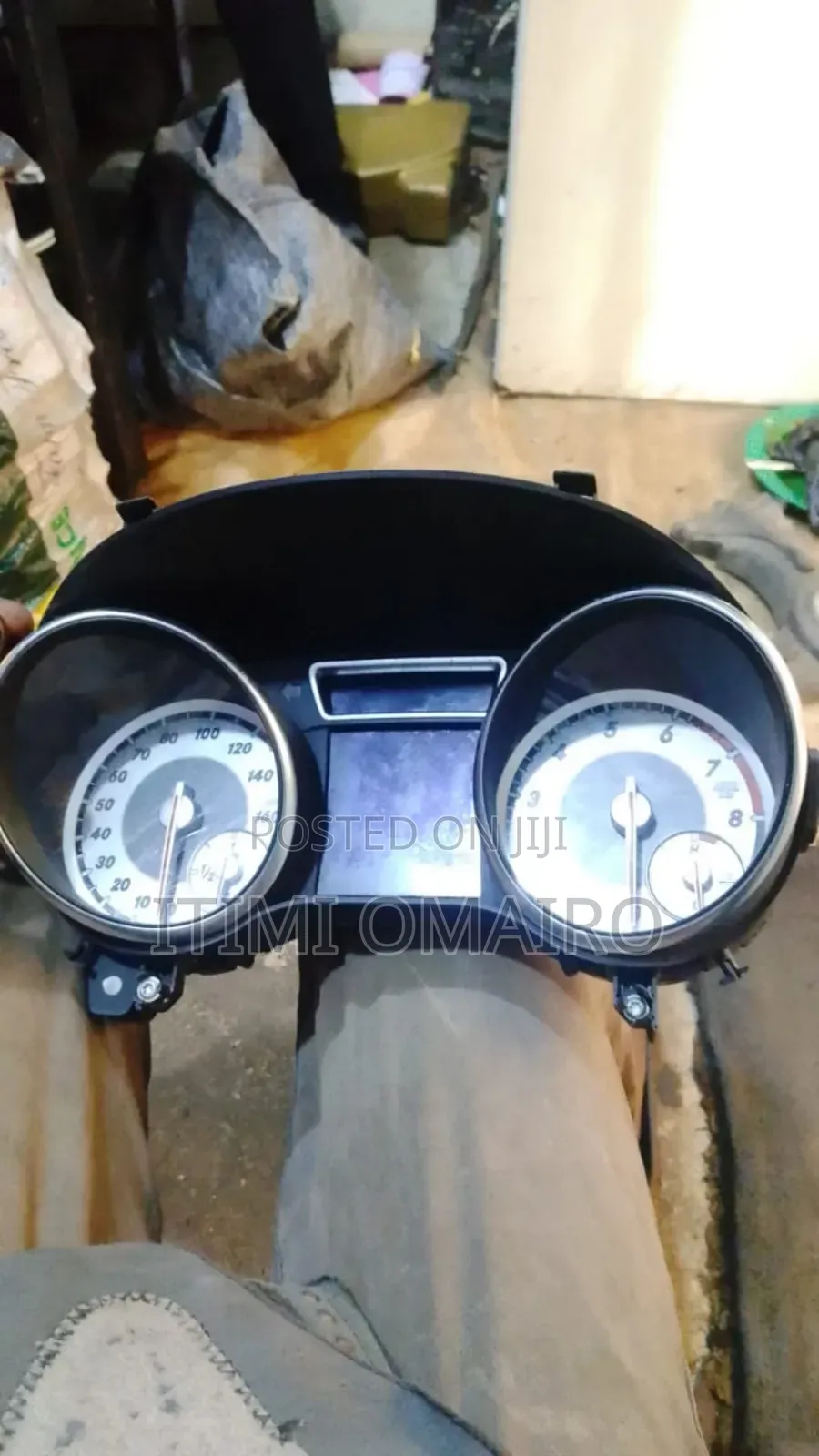 Odometer Speed Clock for Gla 250