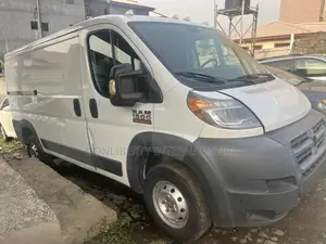 Dodge B3500 2017 White
