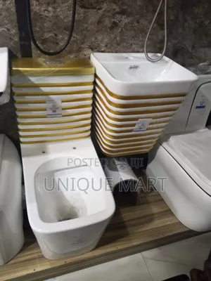 Quality England Water Closet With Hanging Basin