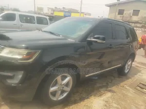 Ford Explorer 2016 Black
