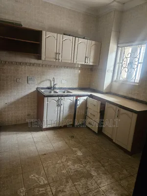 4bdrm Bedsitter in Jabi District for rent
