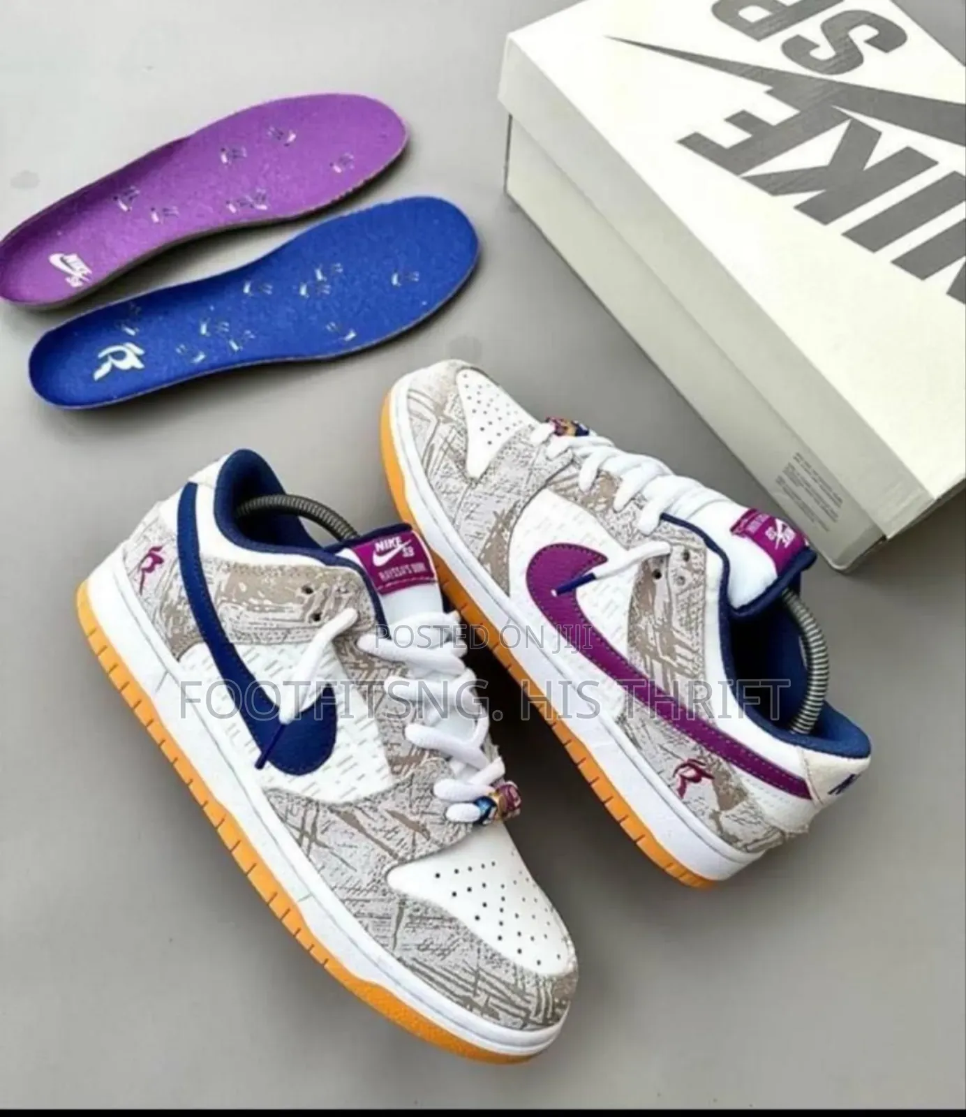 Nike Sneakers