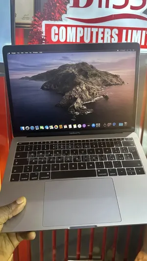 Laptop Apple MacBook Pro 2017 8GB Intel Core i5 SSD 256GB