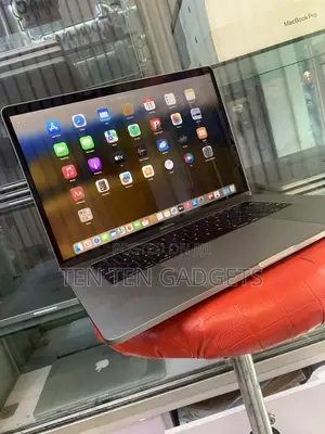 Laptop Apple MacBook Pro 2019 16GB Intel Core i9 SSD 512GB