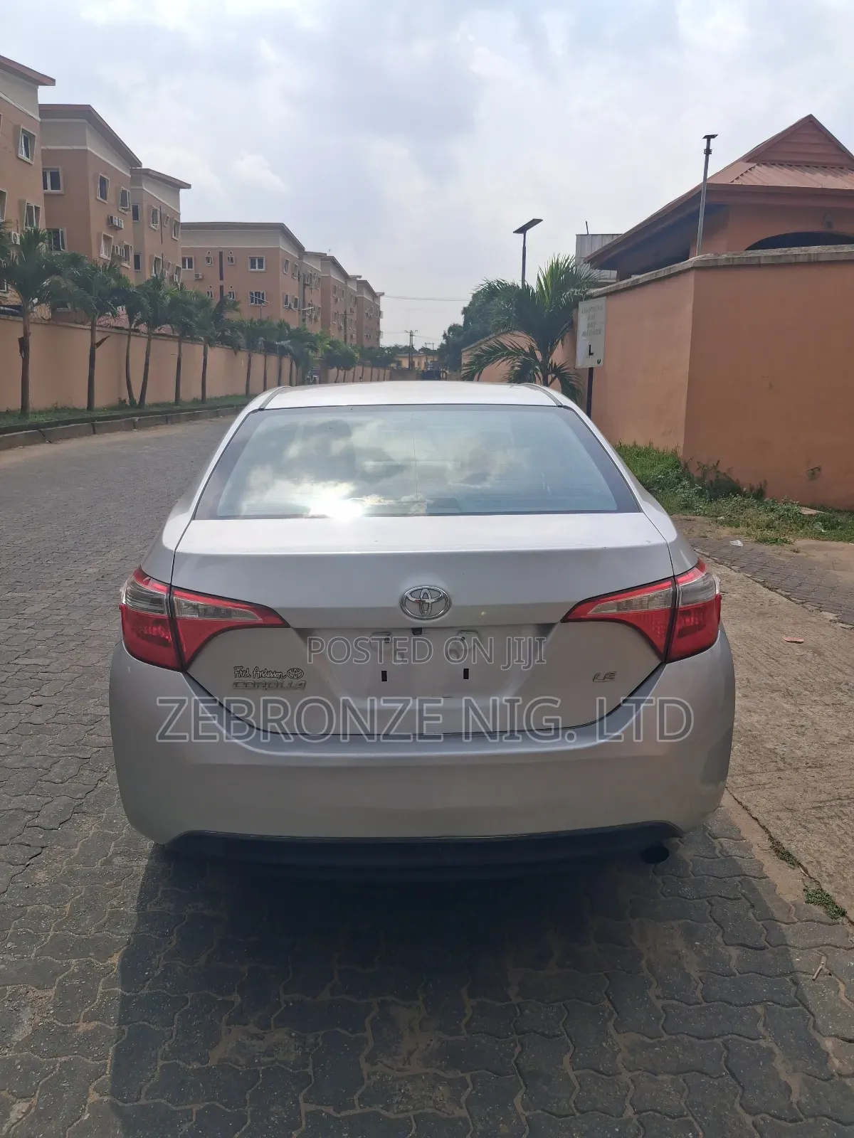 Toyota Corolla 2015 Silver
