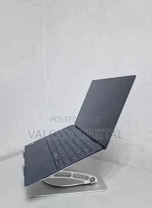 Laptop Dell XPS 13 9350 16GB Intel Core Ultra 7 SSD 512GB