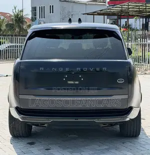 Land Rover Range Rover Vogue 2023 Black