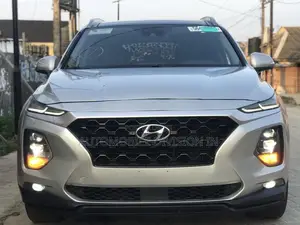 Hyundai Santa Fe Limited 2.0T AWD 2019 Silver