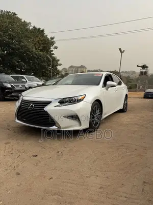 Lexus ES 350 FWD 2017 White