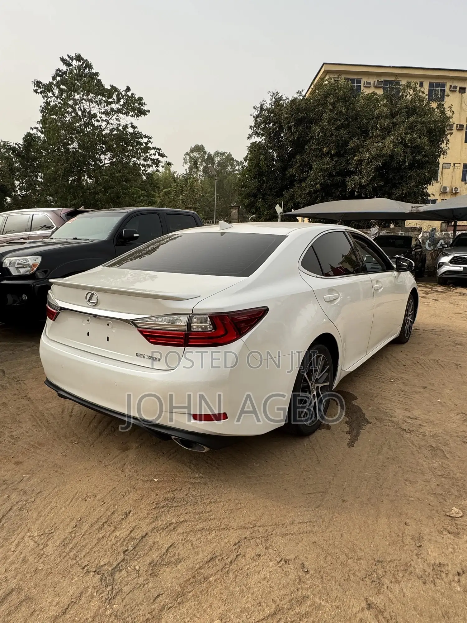 Lexus ES 350 FWD 2017 White