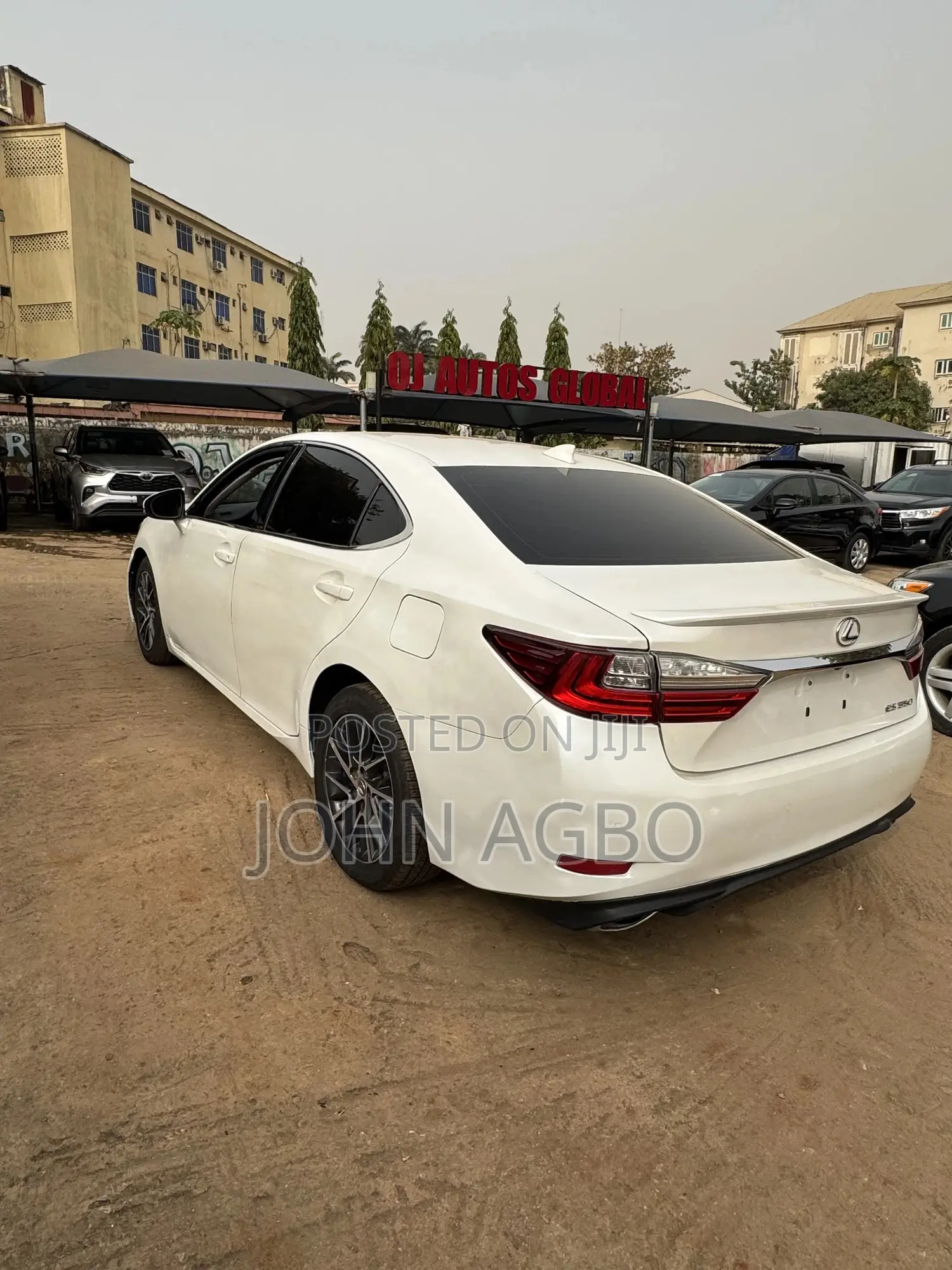 Lexus ES 350 FWD 2017 White