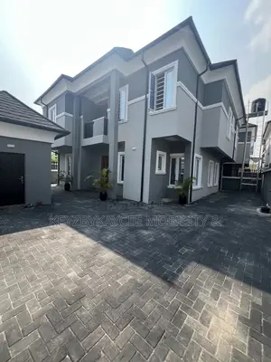 5bdrm Duplex in Ilasan, Lekki for sale