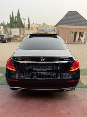 Mercedes-Benz E400 2018 Blue
