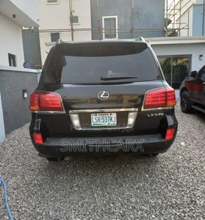 Lexus LX 570 2011 Black