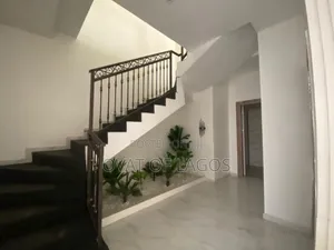 4bdrm Duplex in VGC / Ajah for rent