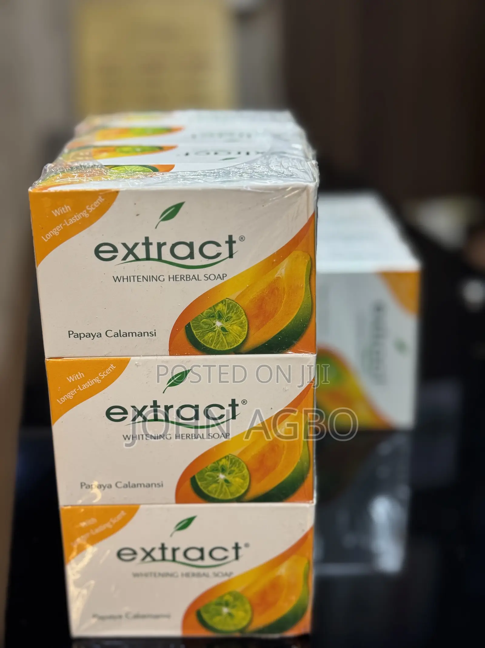 Extract Whitening Herbal Soap