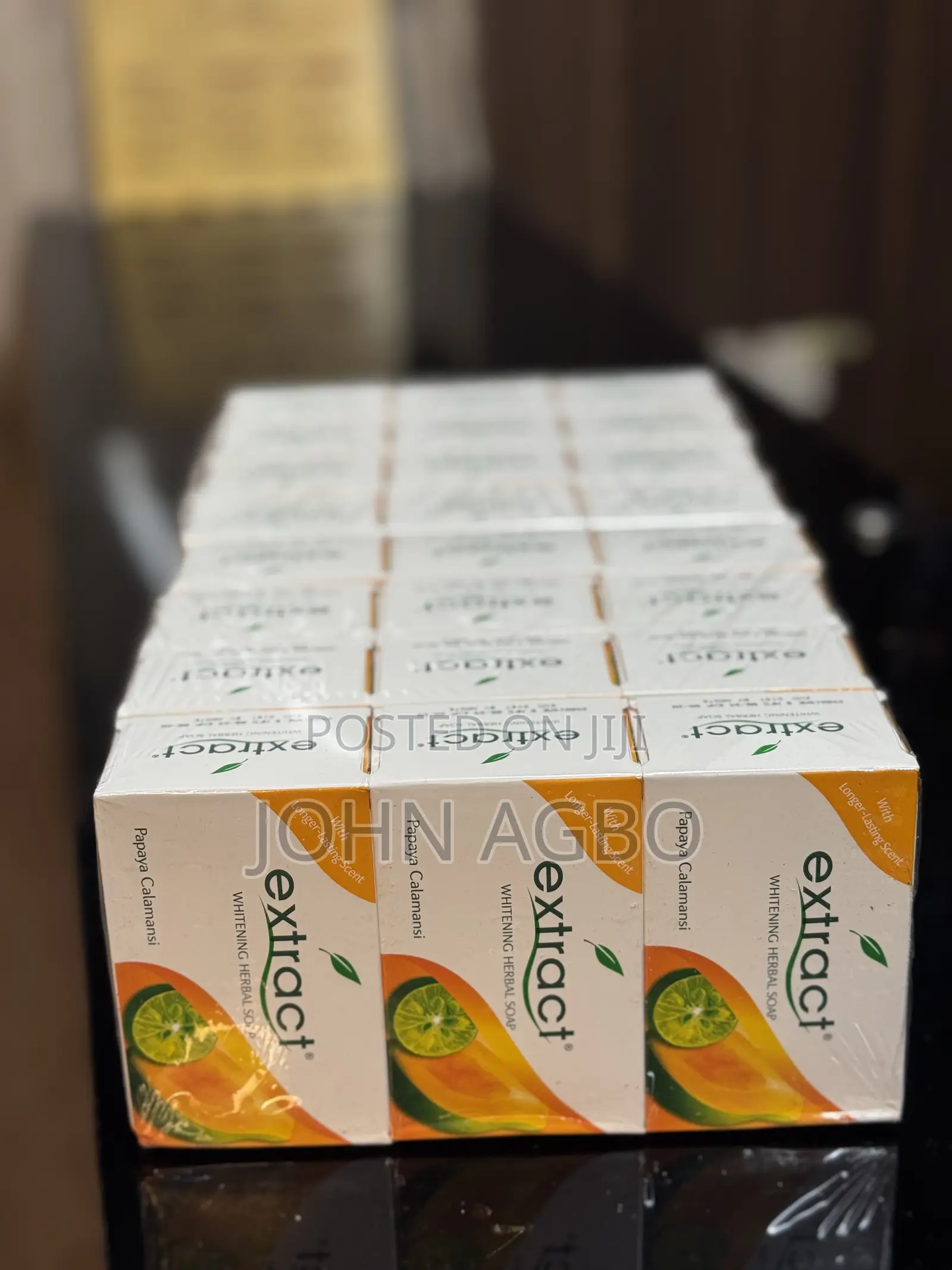 Extract Whitening Herbal Soap