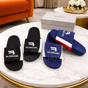 Balenciaga Slide