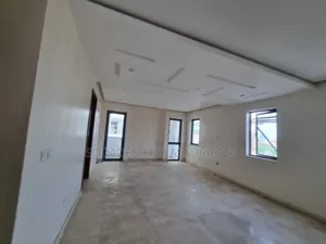 4bdrm Townhouse/Terrace in Palmgroove Estate, Ilupeju for sale