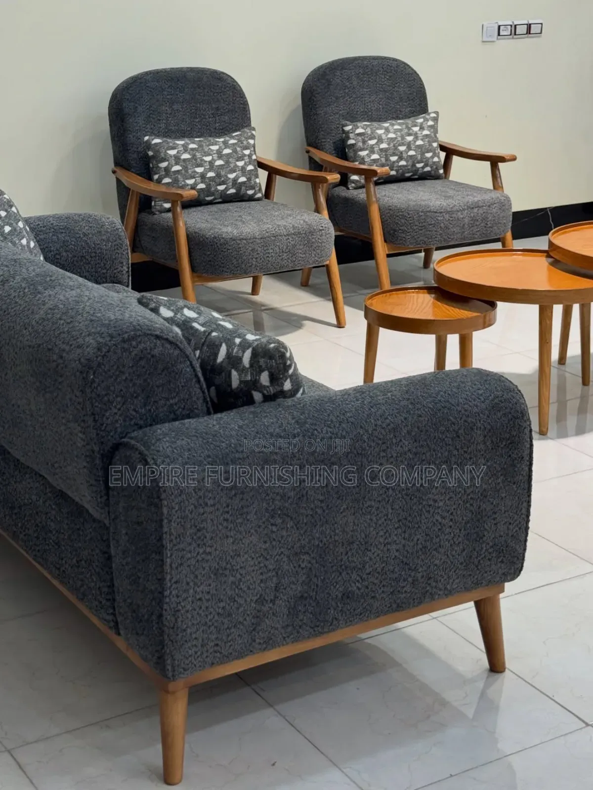 Luxury 8 Setters Sofas Sets