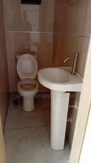 3bdrm Duplex in VGC / Ajah for rent