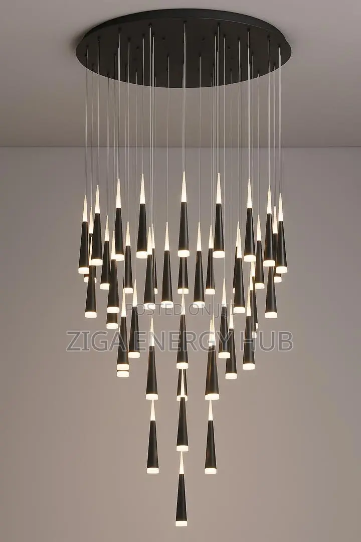 Luxurious Chandelier Light