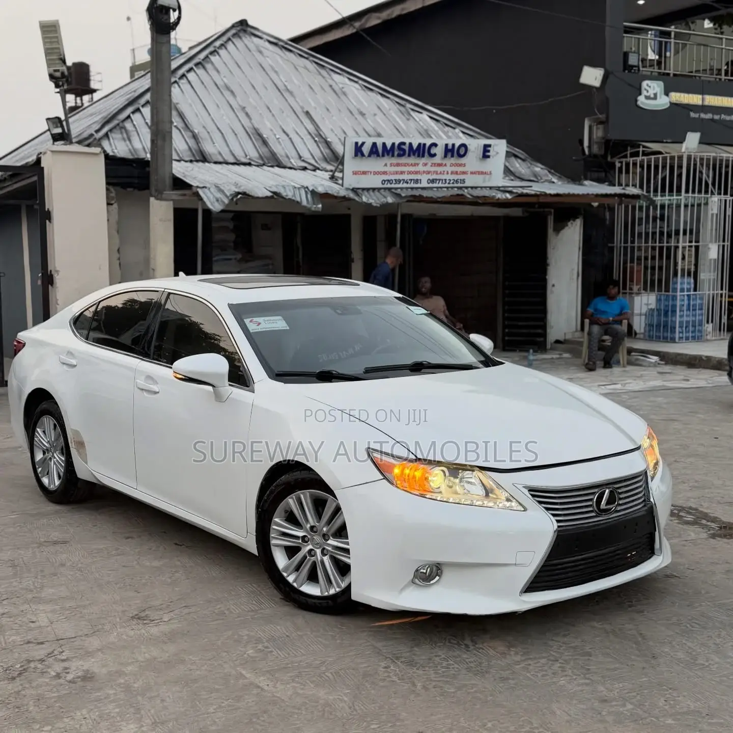 Lexus ES 350 FWD 2014 White
