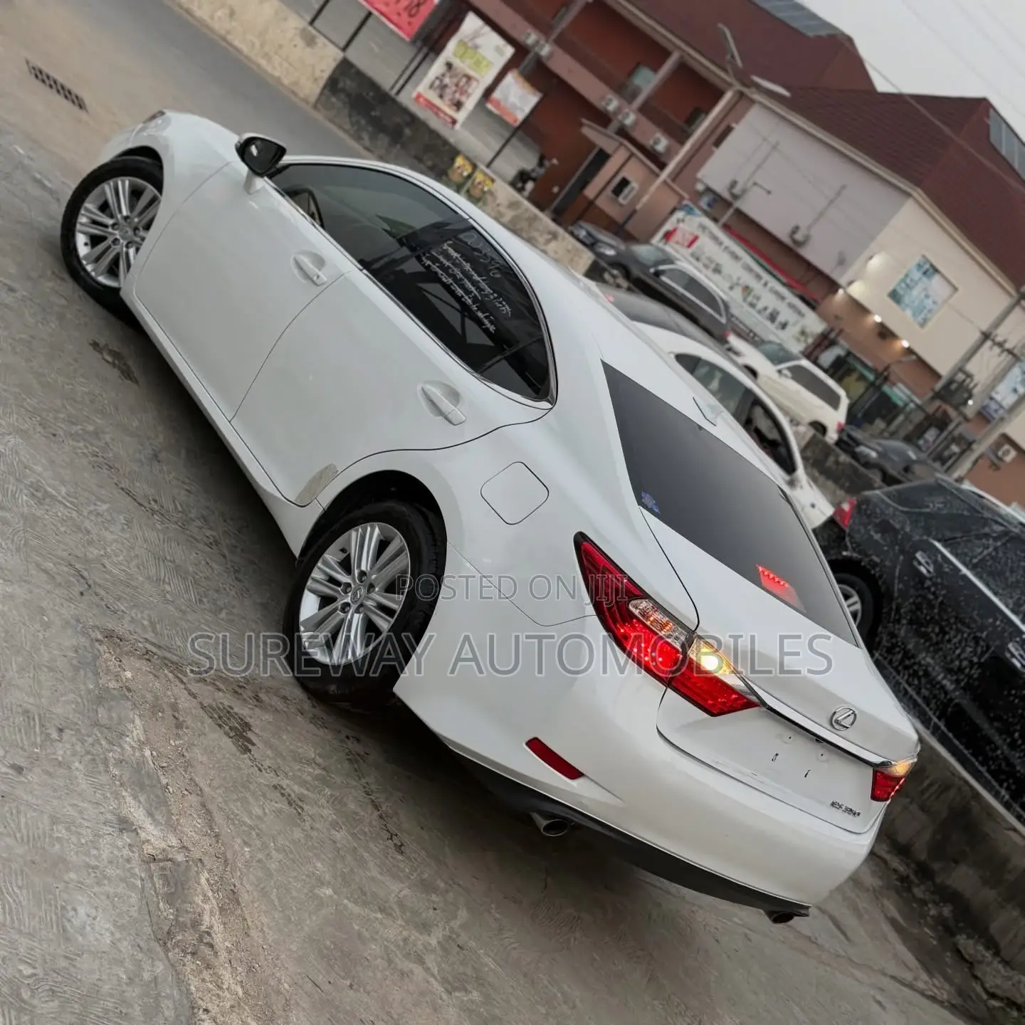 Lexus ES 350 FWD 2014 White