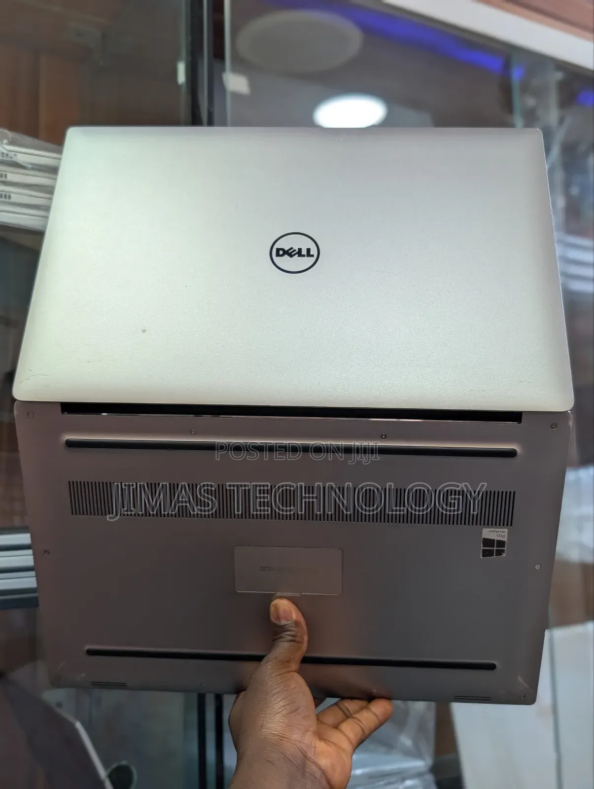 Laptop Dell Precision 5520 16GB Intel Core i7 SSD 512GB