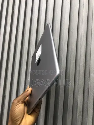 Apple iPad Pro 10.5 (2017) 256 GB Silver