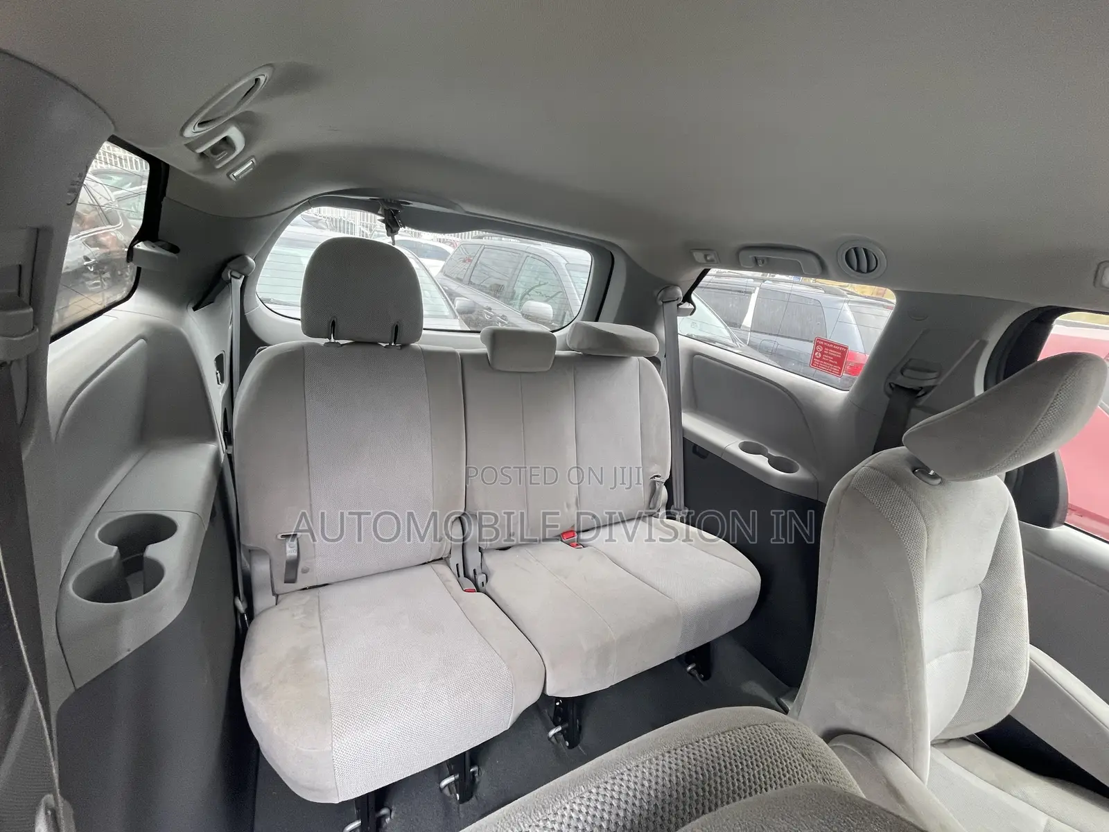Toyota Sienna 2020 Silver