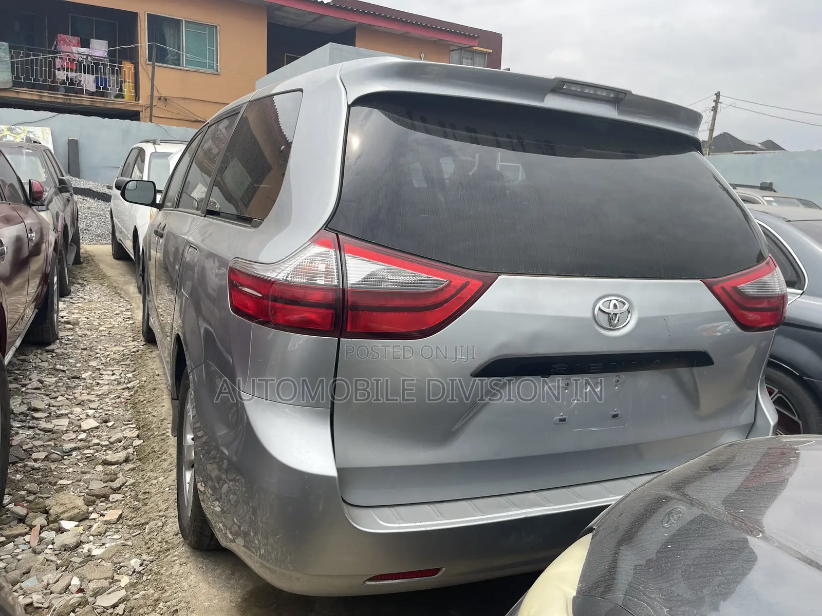 Toyota Sienna 2020 Silver