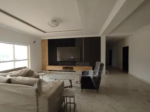 3bdrm Block of Flats in Gusape, Guzape District for rent