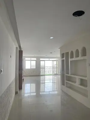 3bdrm Apartment in Lekki Phase 1 for rent