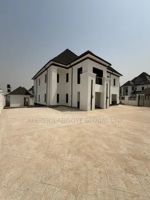 5bdrm Duplex in Lokogoma, Abuja for sale