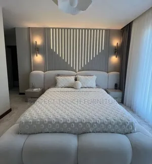 King's 6by6 Master Bedframe