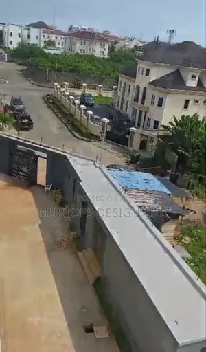 6bdrm Duplex in Banana Island for sale