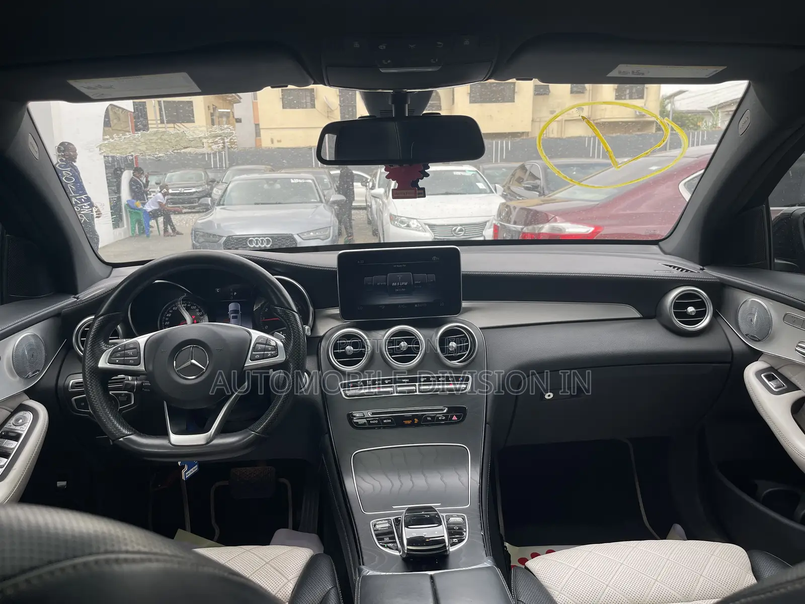 Mercedes-Benz GLC-Class 2017 Black