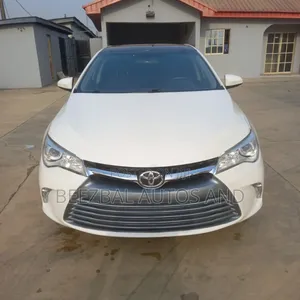 Toyota Camry XSE 4dr Sedan (2.5l 4cyl 6A) 2016 White
