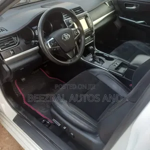 Toyota Camry XSE 4dr Sedan (2.5l 4cyl 6A) 2016 White
