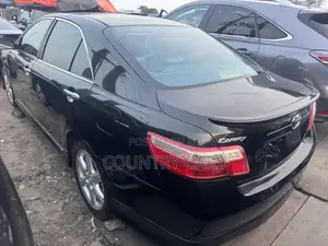 Toyota Camry SE 4dr Sedan (2.4L 4cyl 5A) 2007 Matt Black