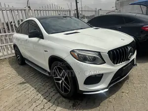 Mercedes-Benz GLE-Class 2016 White