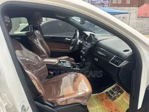 Mercedes-Benz GLE-Class 2016 White