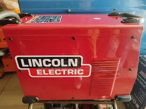 Lincoln Welding Machine (Flextex 450)