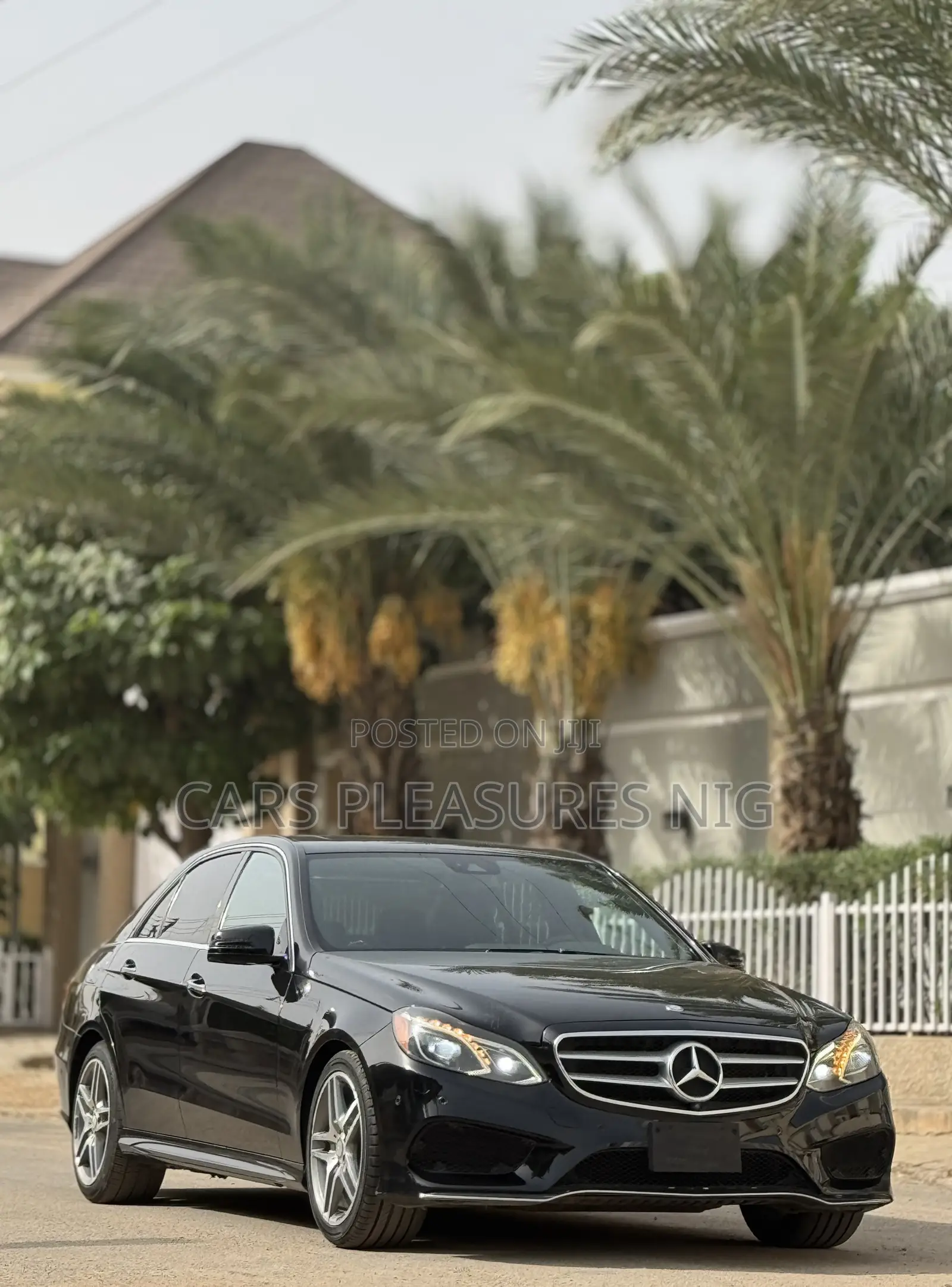 Mercedes-Benz E400 2015 Black